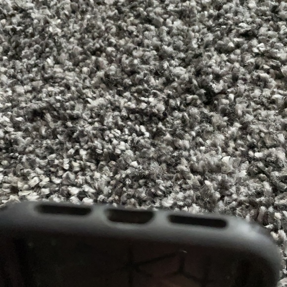 Otterbox iPhone case - Picture 4 of 4